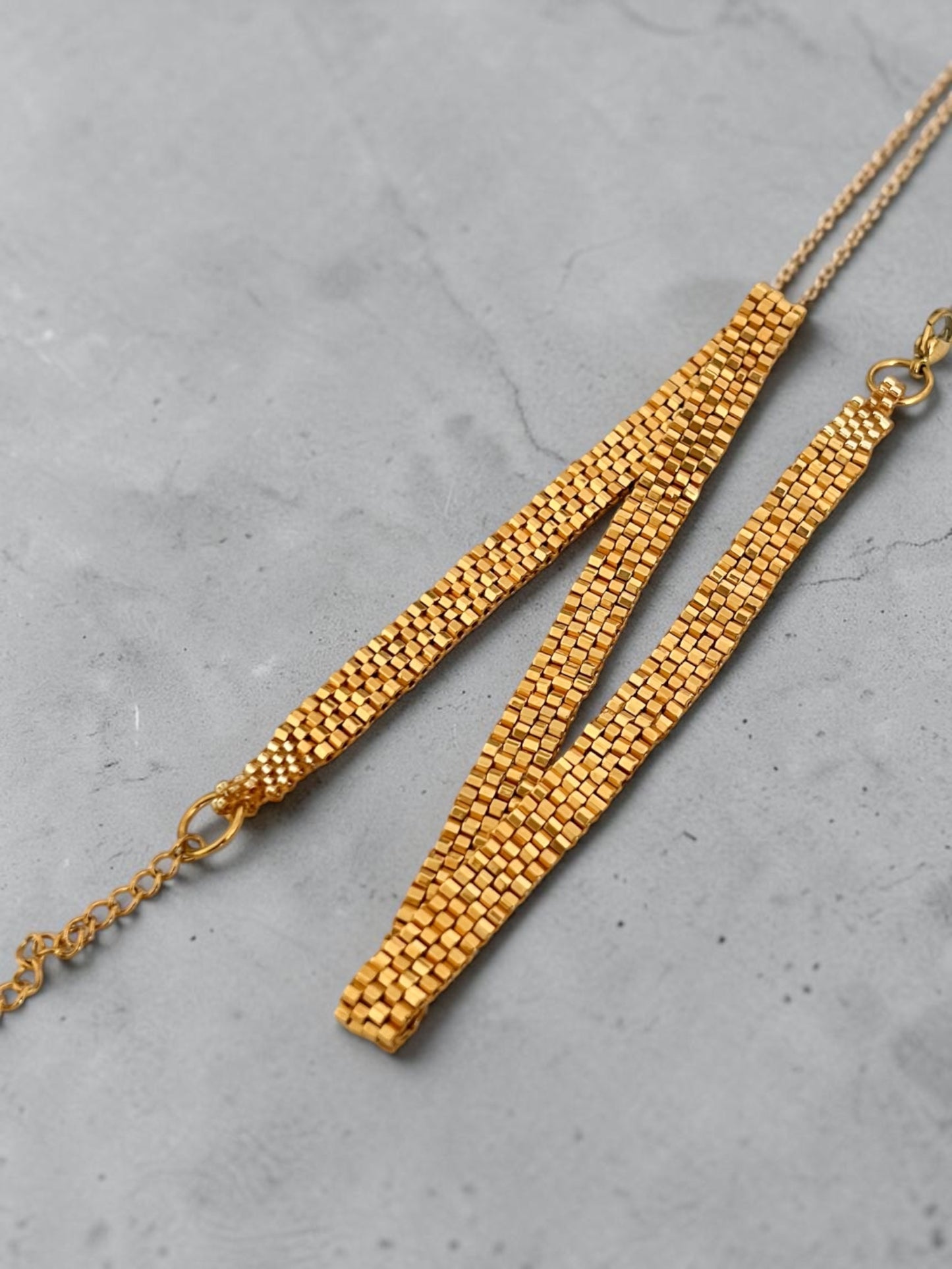Choker dorado