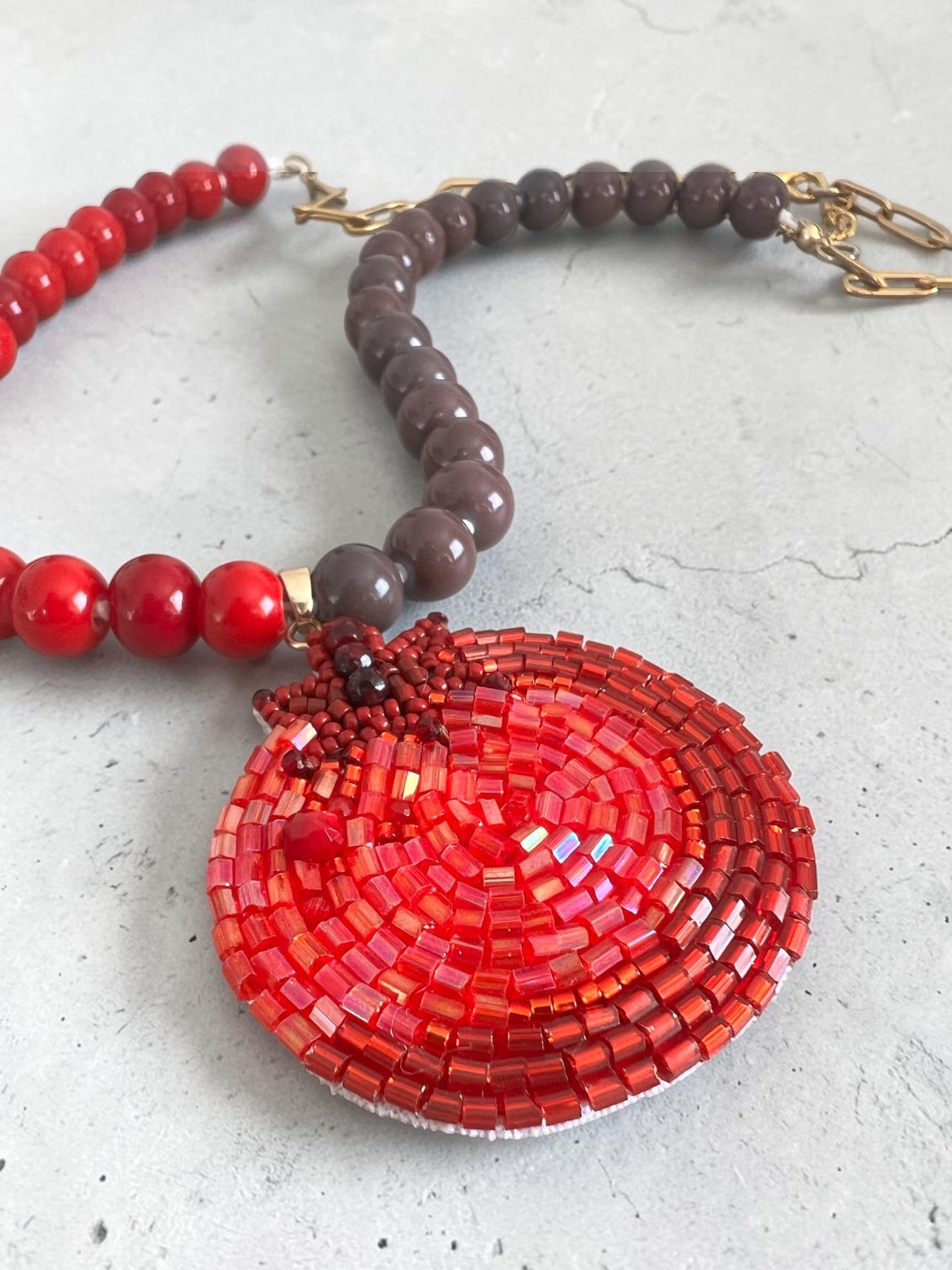 Collar bordado Tomate 🍅